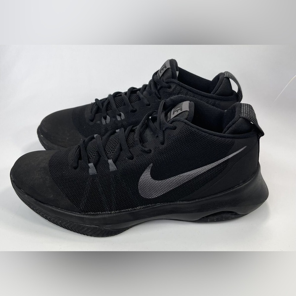 Mens Nike Black Athletic Tied Sneakers Size 9 Used Sports Shoes